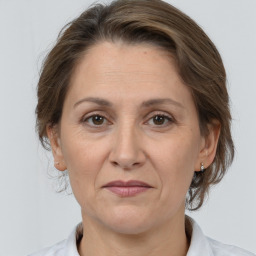 Яна Полякова